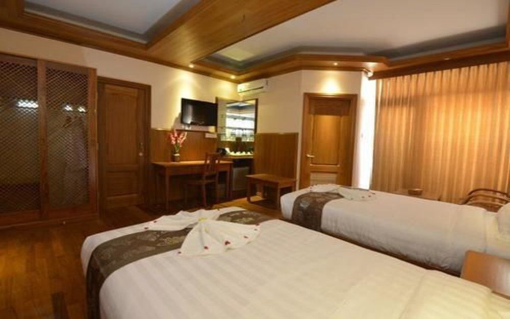 Hotel Sidney Yangon Exteriör bild