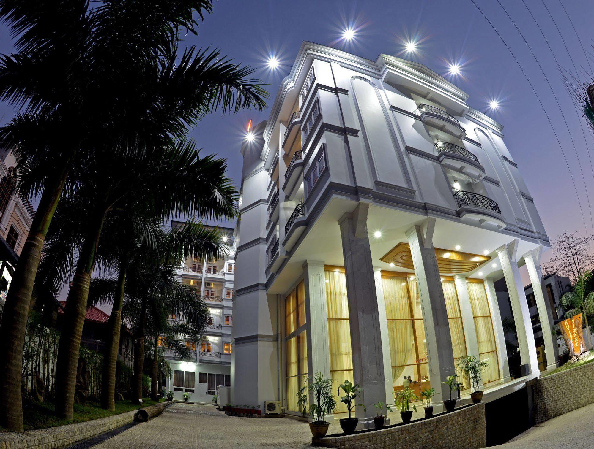 Hotel Sidney Yangon Exteriör bild