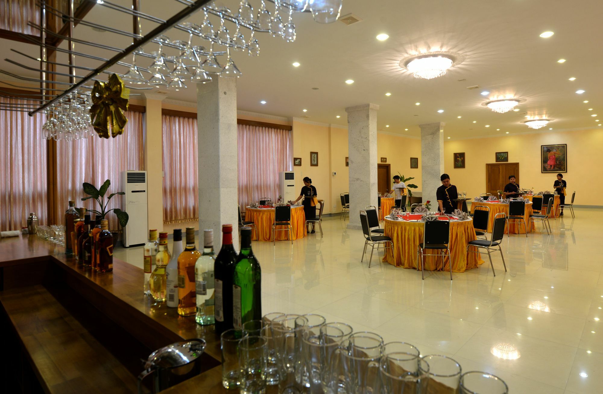 Hotel Sidney Yangon Exteriör bild