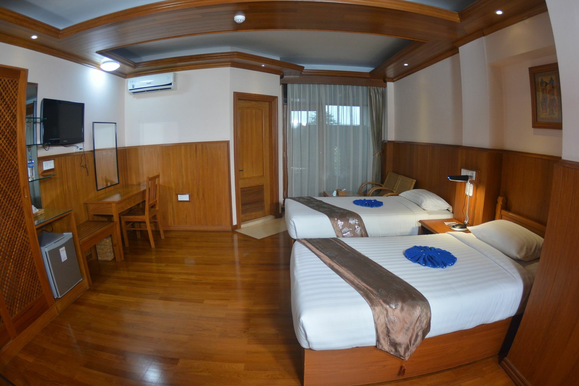 Hotel Sidney Yangon Exteriör bild